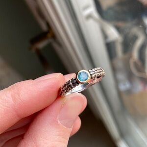 Vintage Town & Country Elegant blue topaz sterling Silver and 14K Gold Ring